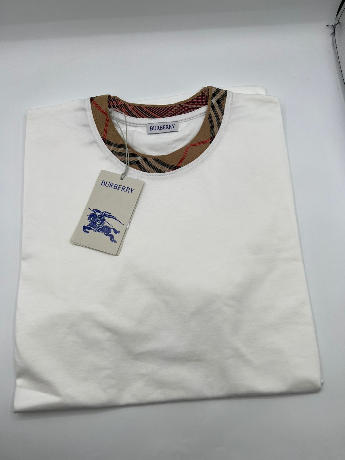 Playera Burberry
